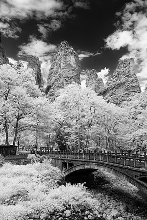 Zhangjiajie National Forest Park (Infra-red IV)