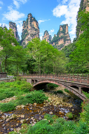 Zhangjiajie National Forest Park – Ten-Li Gallery  V