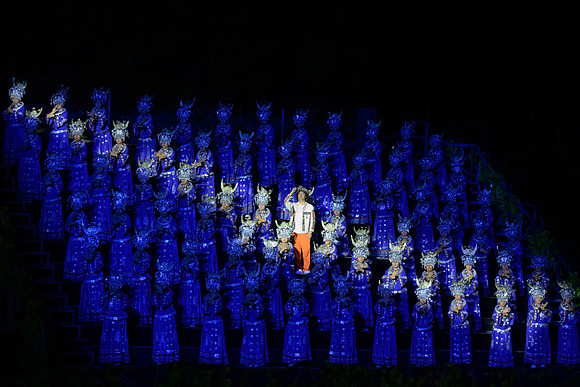 Tianmen Mountain Foxy Lady Stage Show, Zhiangjiajie III