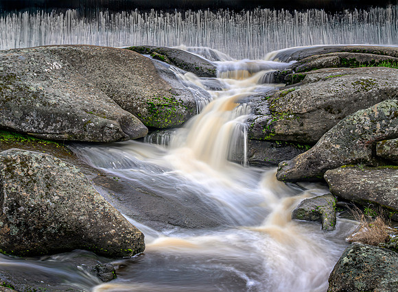 Polly McQuinn Weir, Strathbogie Ranges (Detail 2)