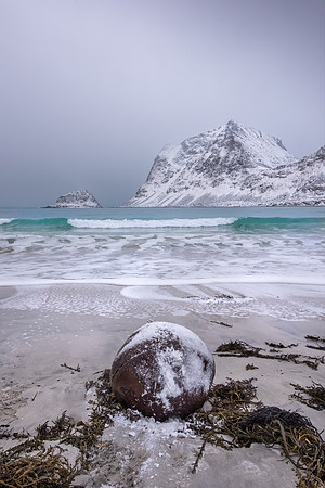 Leknes Beach