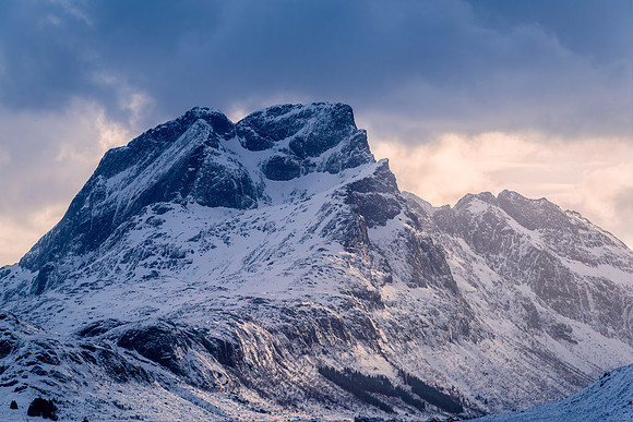 Mt Stortind