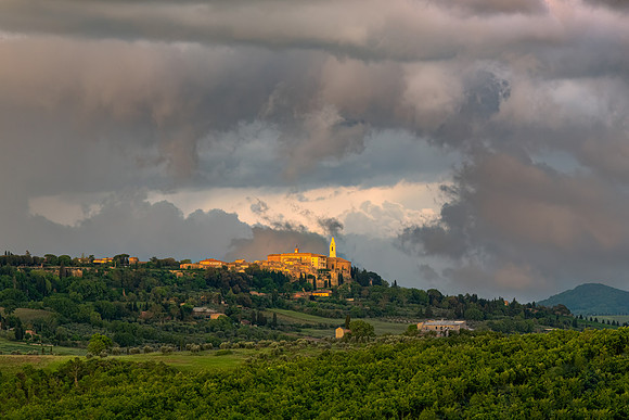 Pienza Storm