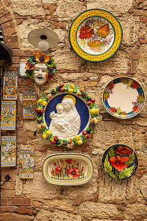 Bagno Vignoni Crockery