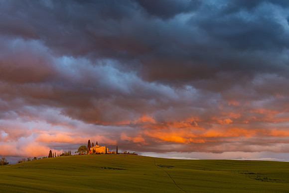 Sunset over Pienza Farmhouse