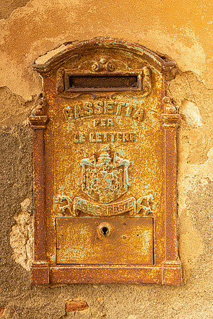 Cassetta per Le Letters