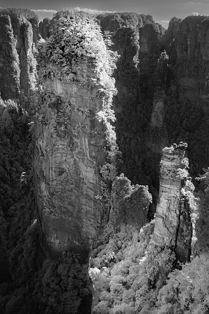 Zhangjiajie National Forest Park (Infra-red XI)