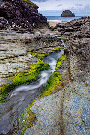 Gull Rock, Trebarwith Strand, Cornwall