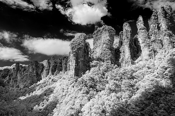 Zhangjiajie National Forest Park (Infra-red VII)