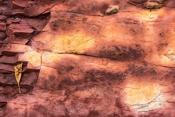 Hamersley Gorge, Rocks III