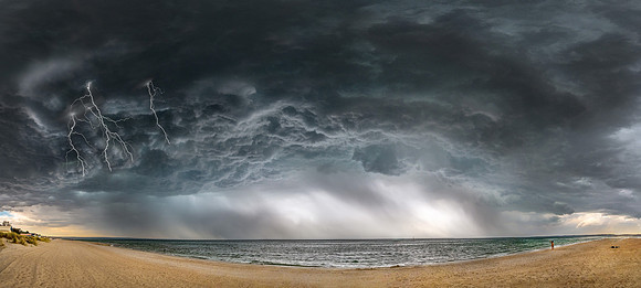 Storm Front over Edithvale Beach, Jan 2019