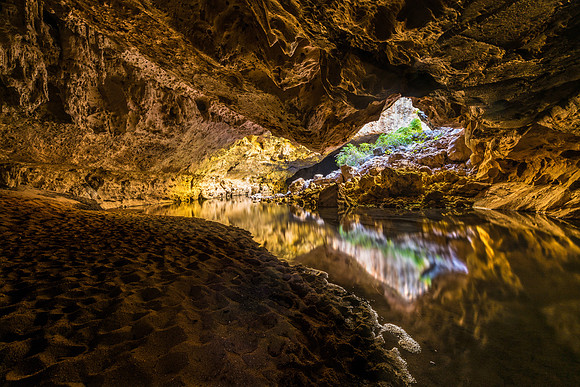 Tunnel Creek I