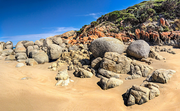 Northern Rocks, Whisky Beach