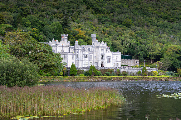 Kylemore Abbey, Connemara