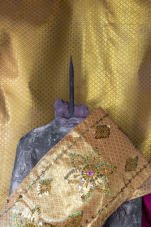 Headless Buddha