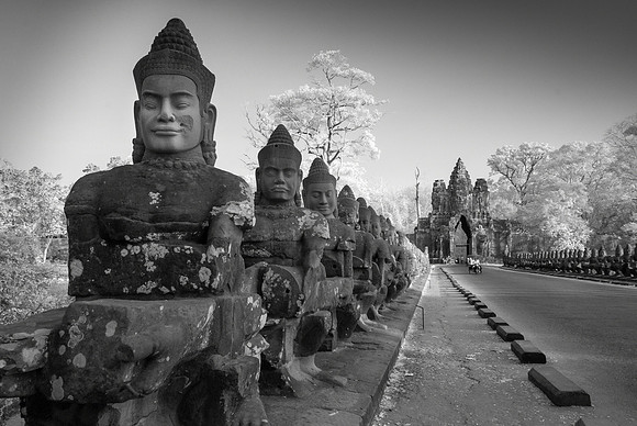 Angkor Thom Gateway