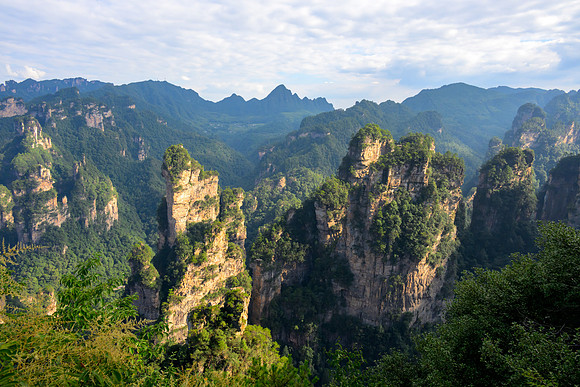 Zhangjiajie National Forest Park – Ten-Li Gallery  XI