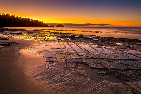 "Tesselated Pavement"