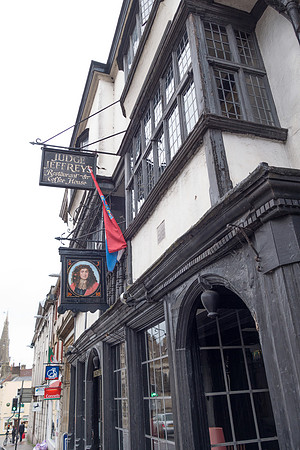 The Judge Jeffrey's Inn
