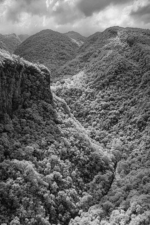 Zhangjiajie Grand Canyon (Infra-red)