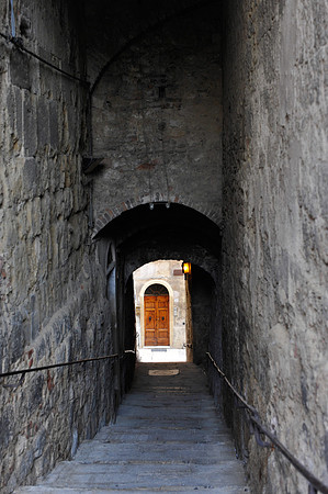 Tuscan Alleyway