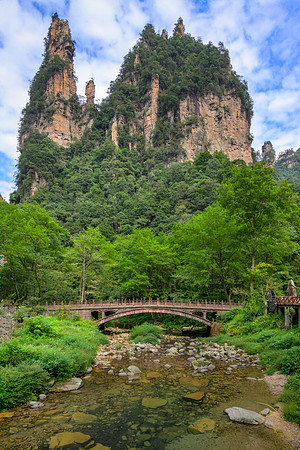 Zhangjiajie National Forest Park – Ten-Li Gallery  VI