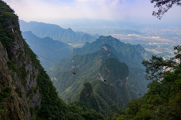 Zhangjiajie Cable Car up Tianmen Mountain