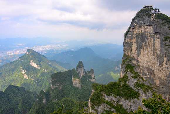 Red Bull World Wingsuit Championships, Tianmen Mountain, Hunan